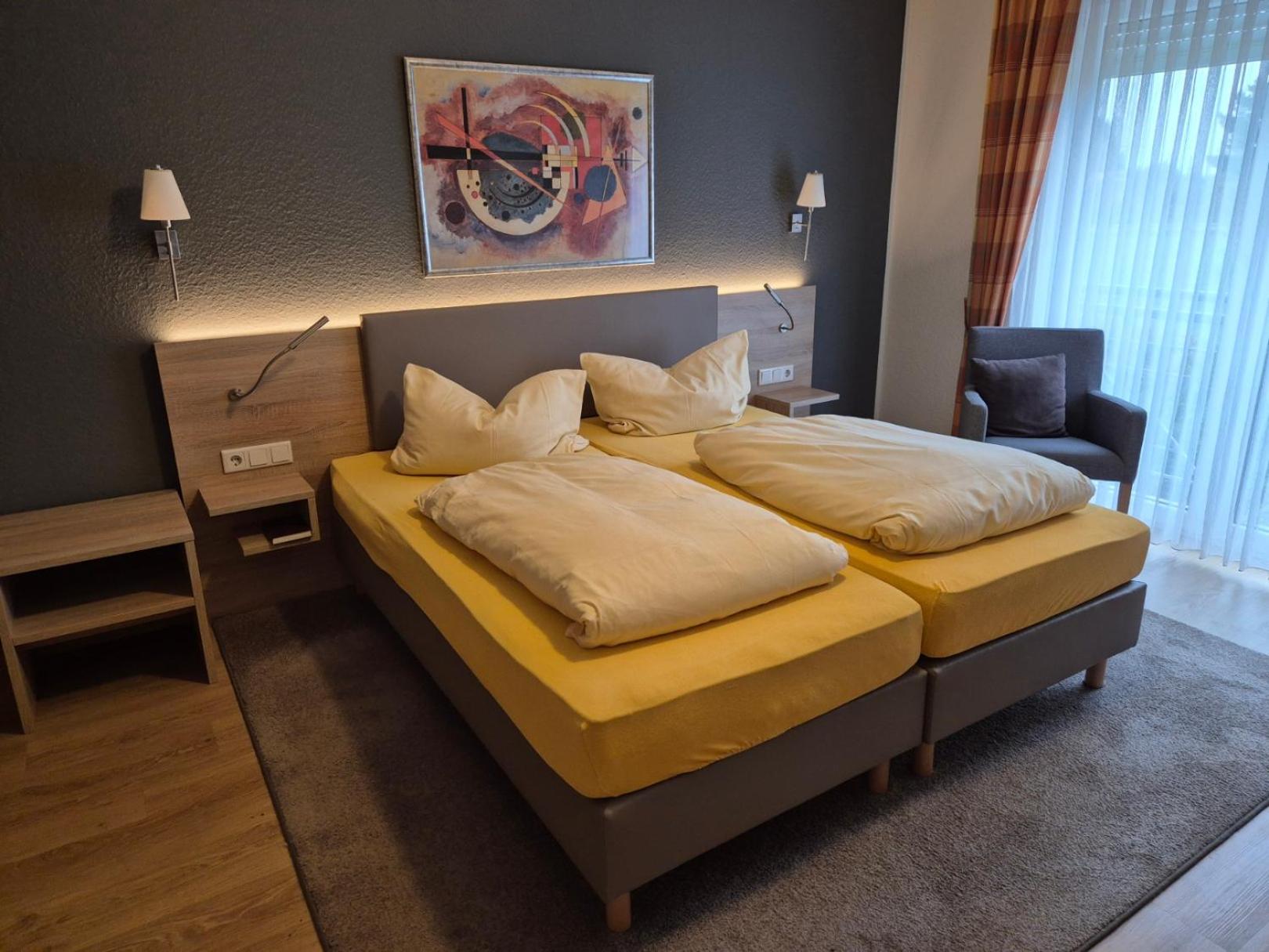 Hotel Zur Waage Бад-Мюнстерайфель Екстер'єр фото